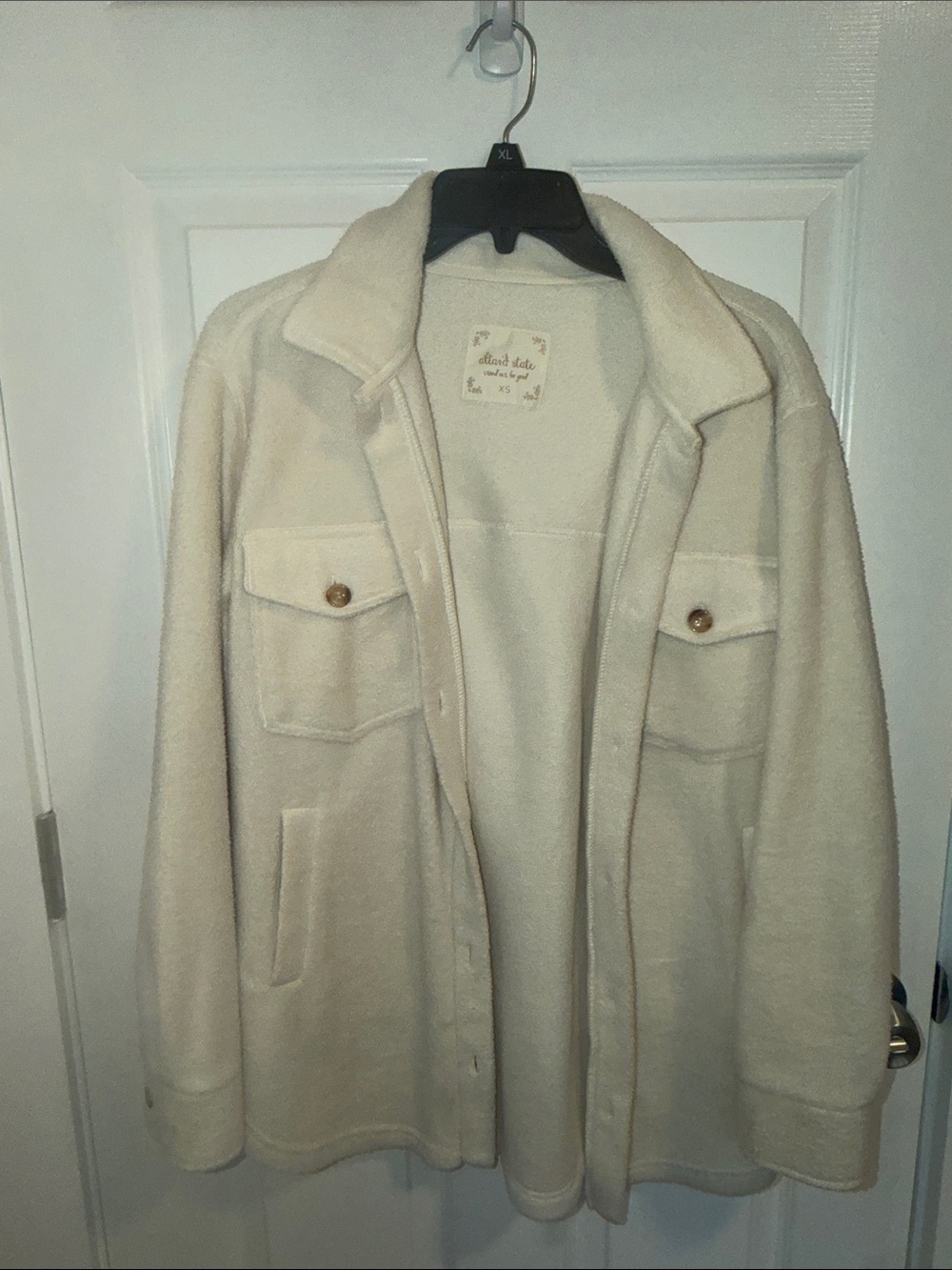 Altar’d State Women's Cream Sherpa Shacket Jacket - SIZE XS BUT OVERSIZED